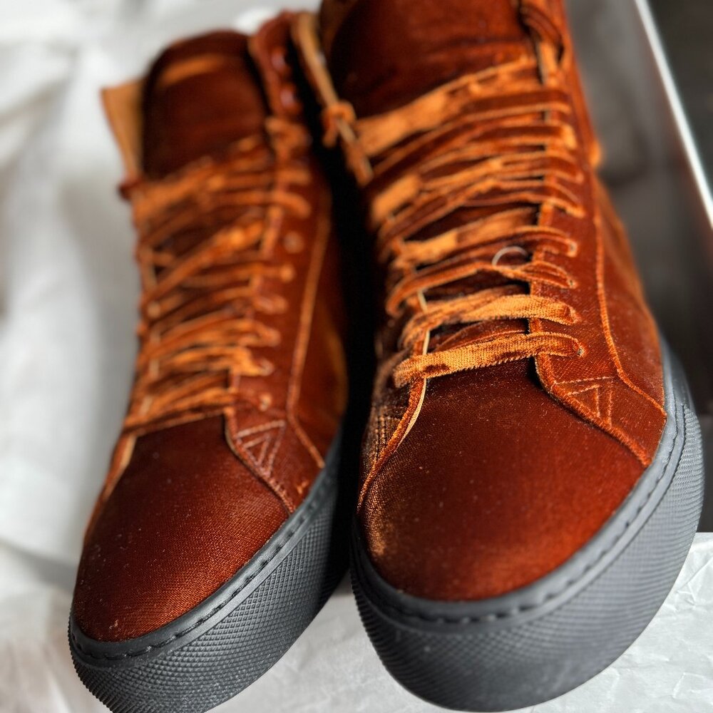 Givenchy high velvet sneaker